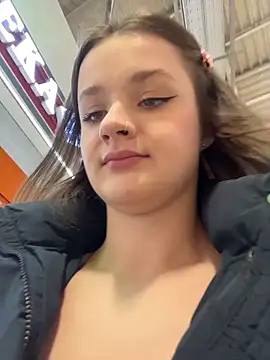 KittyQueeny's cam snapshot