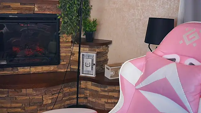 IleanaPishko's cam snapshot