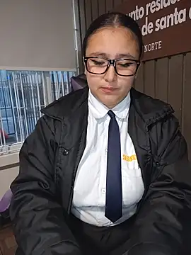 Cute_Penelope's cam snapshot