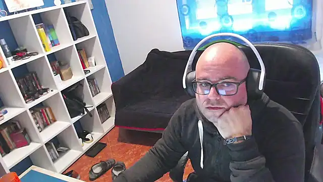 ravingr4d4's cam snapshot