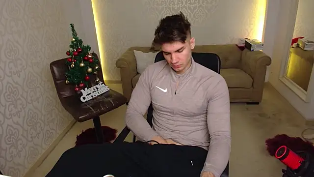 MaxKaiden's cam snapshot