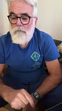 LeatherSdaddy's cam snapshot