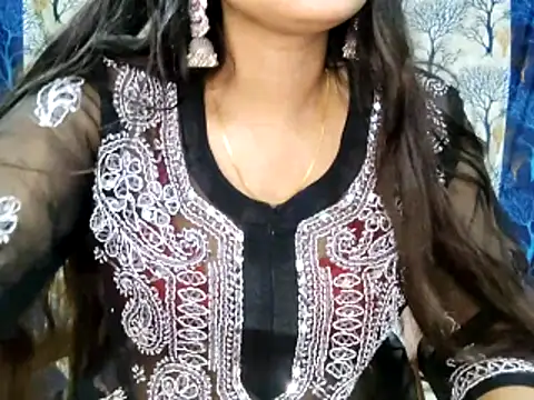 Aarvi_Arora's cam snapshot