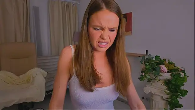 HollyGrier's cam snapshot