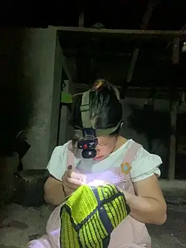 O_o_UwU_o_O's cam snapshot