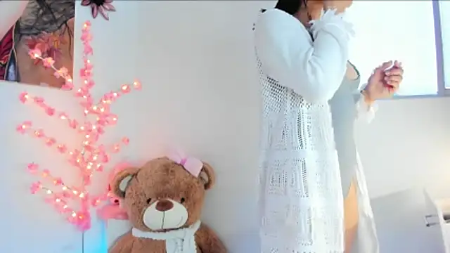 KIMMY_MONTIELL's cam snapshot