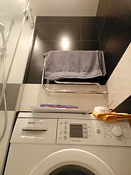 Happy_Gym_Year's cam snapshot