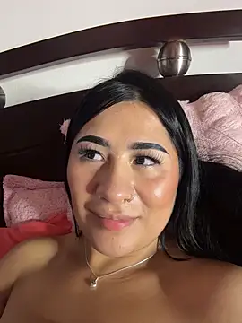 evelyn_ch_'s cam snapshot