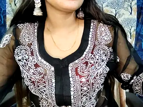 Aarvi_Arora's cam snapshot