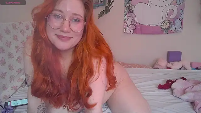 FluffyRainbowKity's cam snapshot