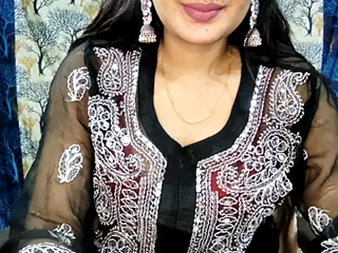 Aarvi_Arora's cam snapshot