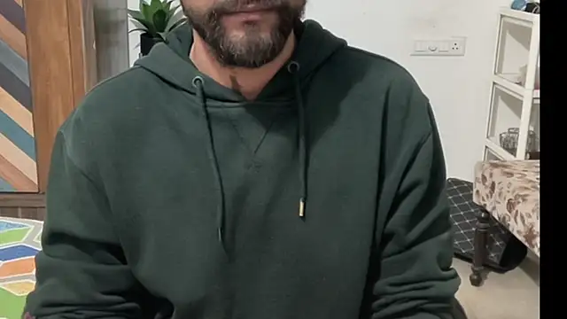 MakeMeAwareAah's cam snapshot