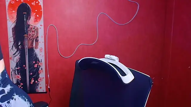 Katie_Rosiee's cam snapshot