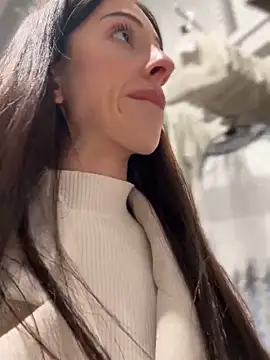 YeaLina's cam snapshot