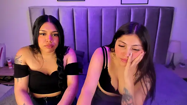 Kyra_Right live sex cam