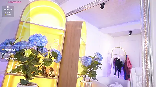 elasummer's cam snapshot