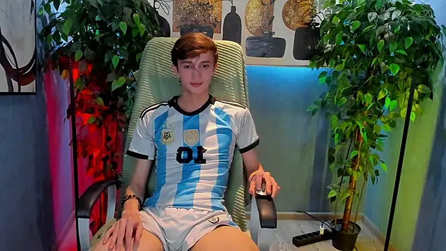 John_Weasley's cam snapshot