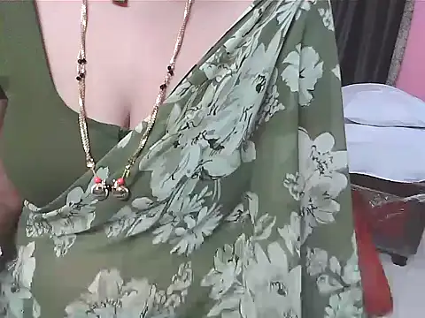 sunitha-3's cam snapshot