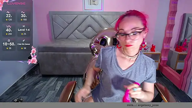 abril_ch_'s cam snapshot