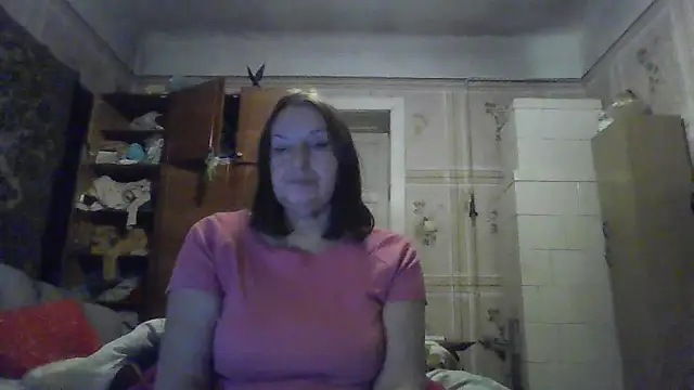 AnnaLive570's cam snapshot