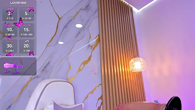 alissaowens_'s cam snapshot