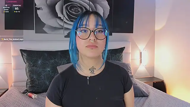 sofi_bakerr's cam snapshot