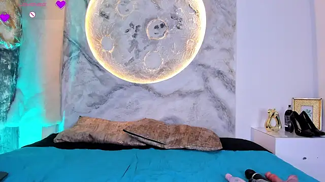 RoxanaBorns_'s cam snapshot