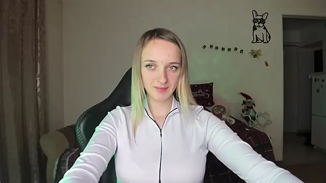 RouseReed's cam snapshot