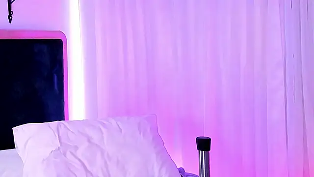 tiffany_becker's cam snapshot