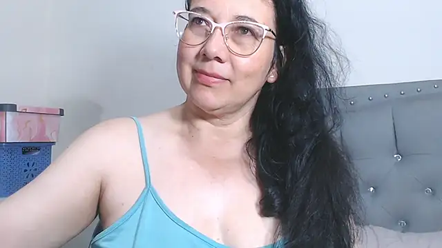 maturepriscila's cam snapshot