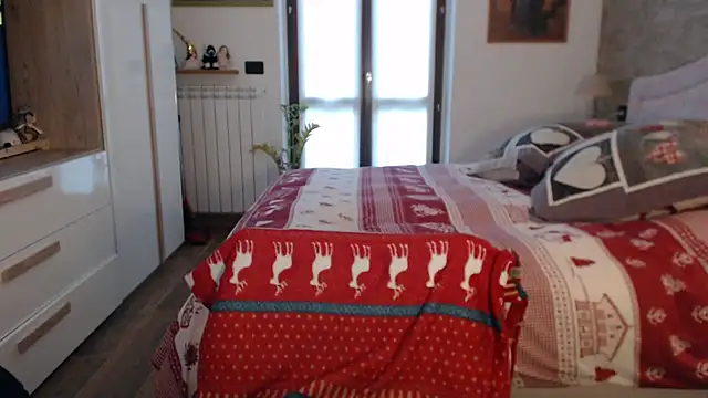 lulu_italy's cam snapshot