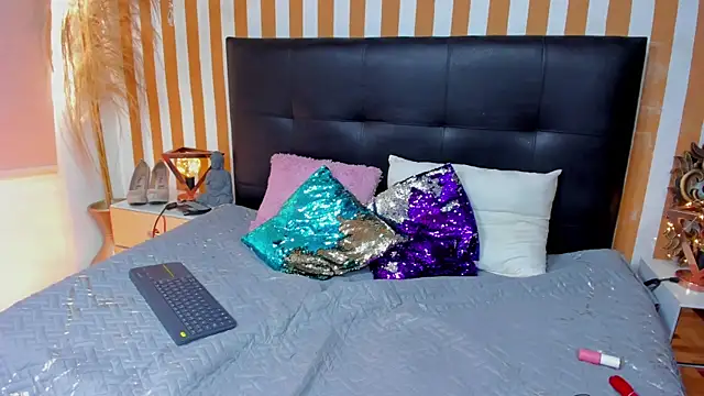 LunaToledo's cam snapshot