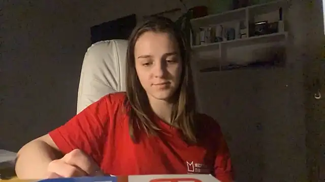 SweetieKatie's cam snapshot