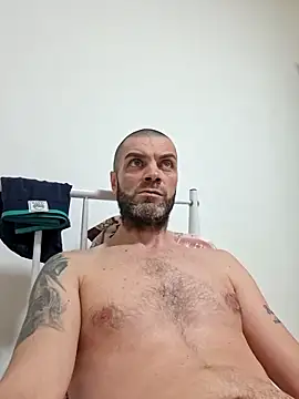 SIRMASTERWILD's cam snapshot