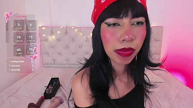 Nina_fox_0691's cam snapshot