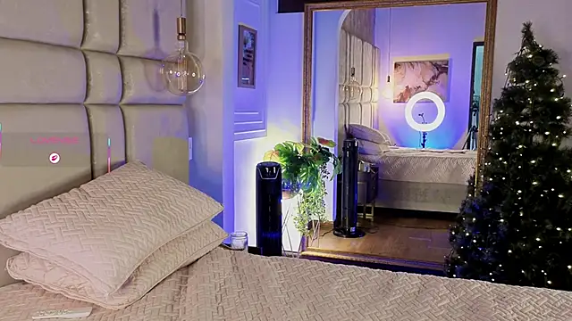 Victoria-Harper's cam snapshot