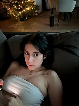 Lena_Lang's cam snapshot