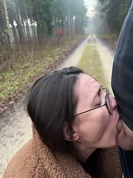 AvaFlowers6's cam snapshot