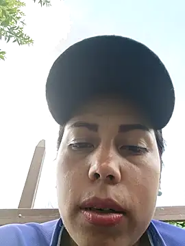 _andrea30's cam snapshot