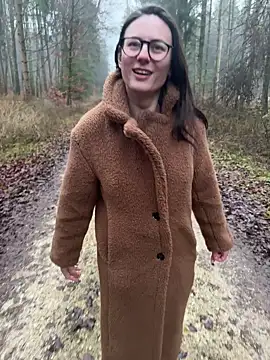 AvaFlowers6's cam snapshot