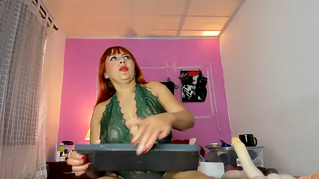 Niki_Fox111's cam snapshot