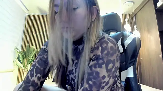 Violeta_Dream_'s cam snapshot