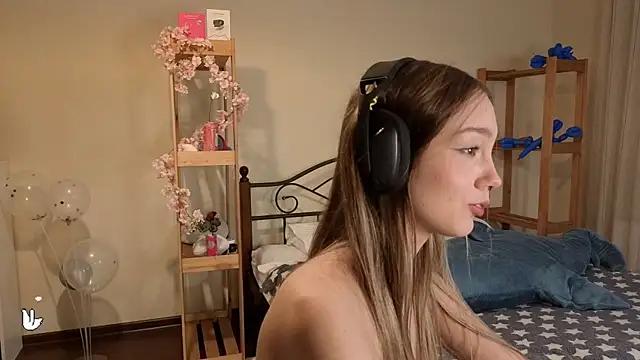 HoaPatton's cam snapshot