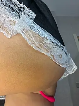 MiloTheName's cam snapshot