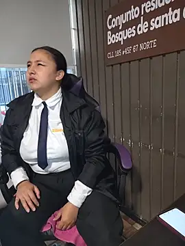 Cute_Penelope live sex cam