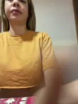 kiume's cam snapshot