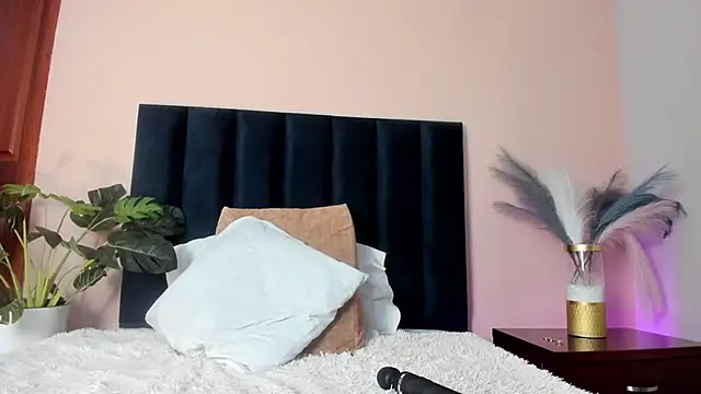 MiaHertz's cam snapshot