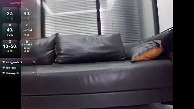 CouplingCry live sex cam