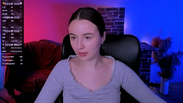 leslie_bird's cam snapshot