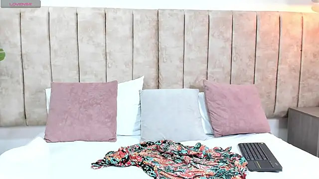 JayJacksonn's cam snapshot